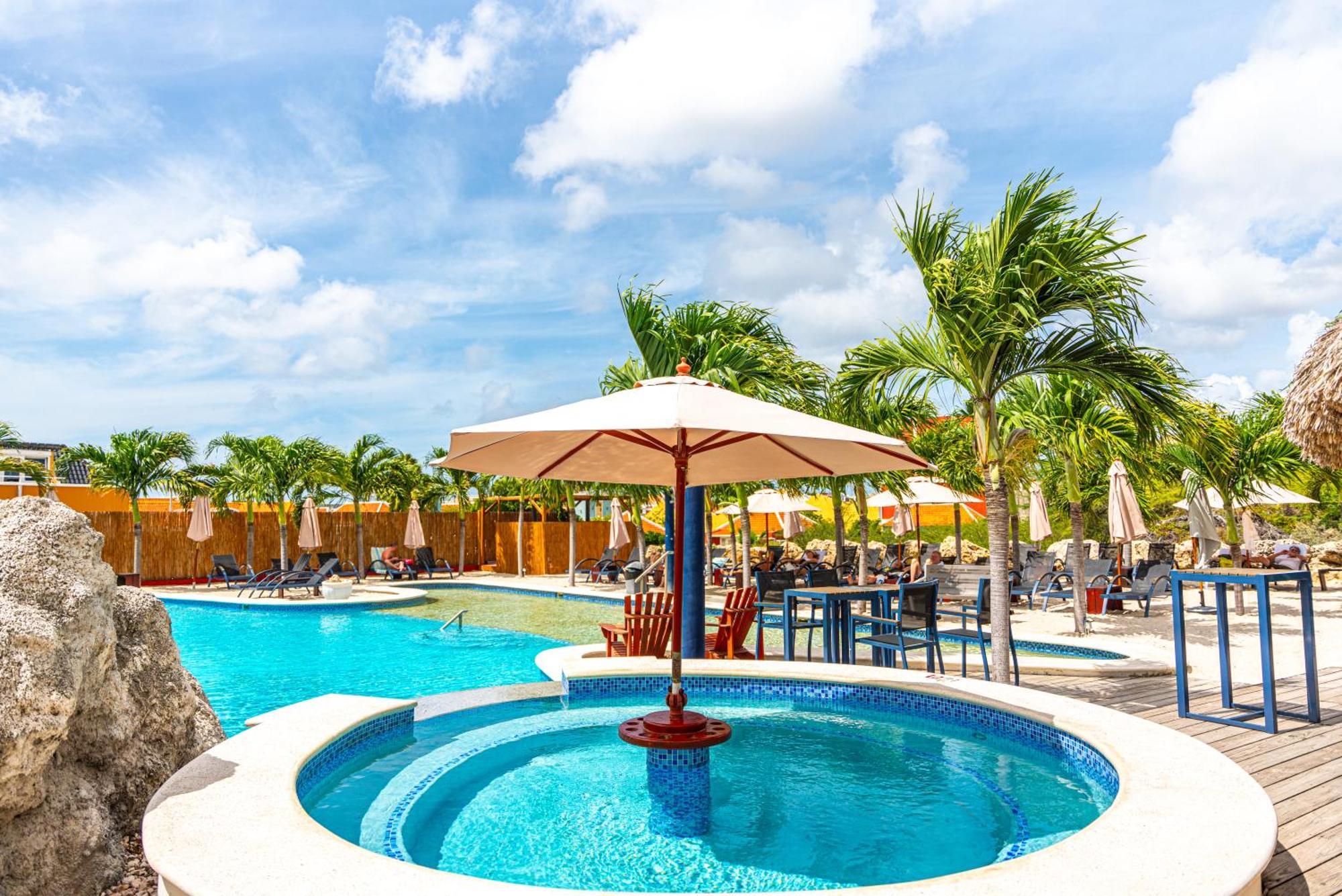 The Ritz Village (Adults Only) Willemstad Exterior foto