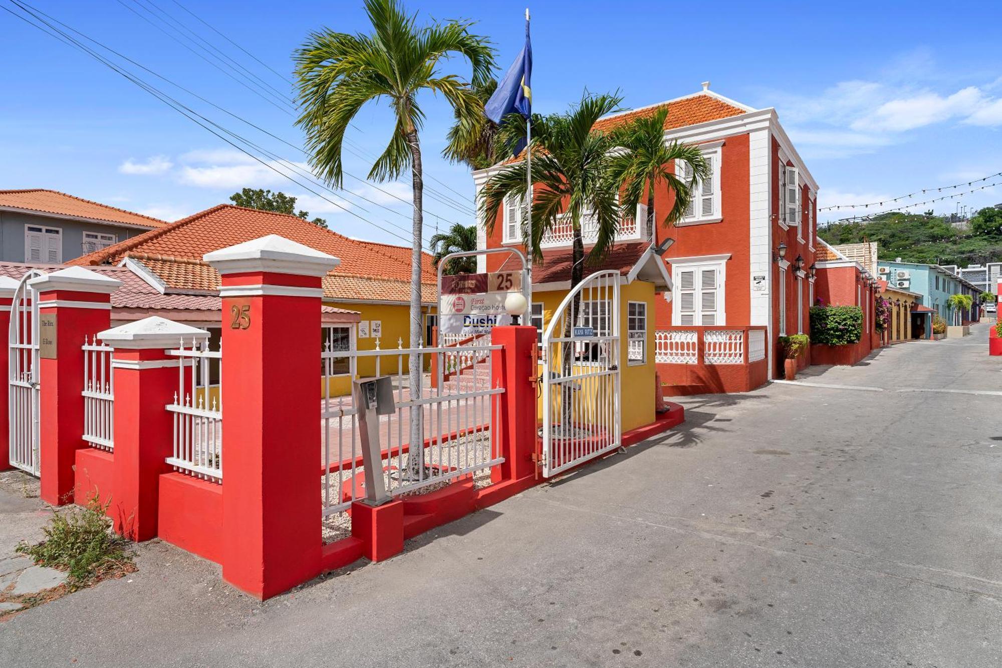The Ritz Village (Adults Only) Willemstad Exterior foto